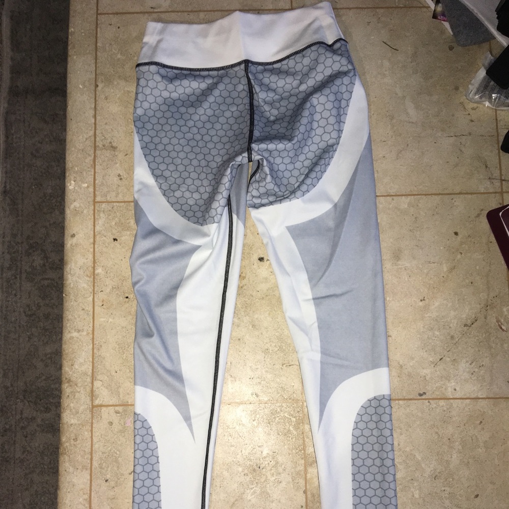 Sold!!! Leggings - Picture 2 of 5
